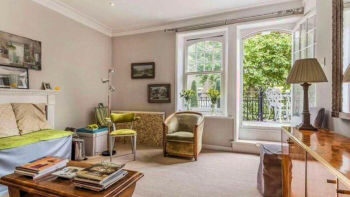 2 Bedroom Flat To Rent In Vereker Road, London, W14