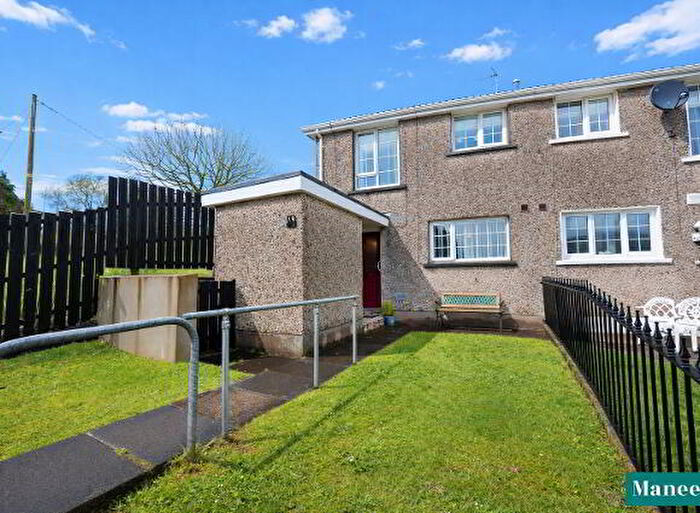 4 Bedroom End Of Terrace House For Sale In Ivybank Park, Donaghmore, BT70