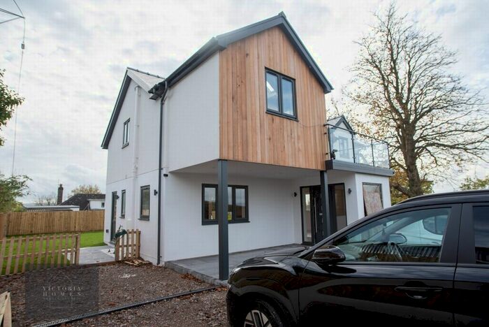 4 Bedroom Detached House For Sale In Warrage Road, Raglan, NP15