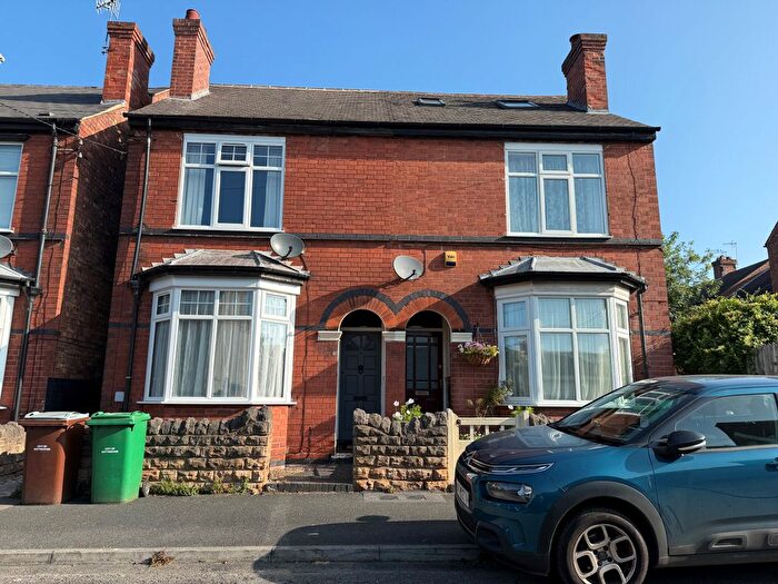 2 Bedroom Property To Rent In Owthorpe Grove, Nottingham, NG5