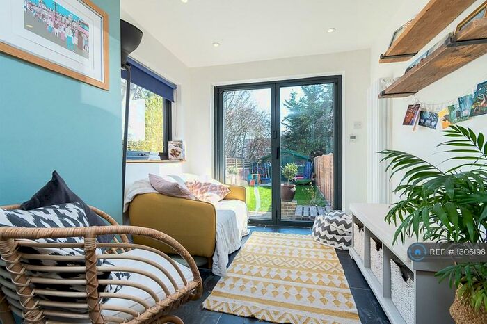 3 Bedroom Terraced House To Rent In Crampton Road, London, SE20