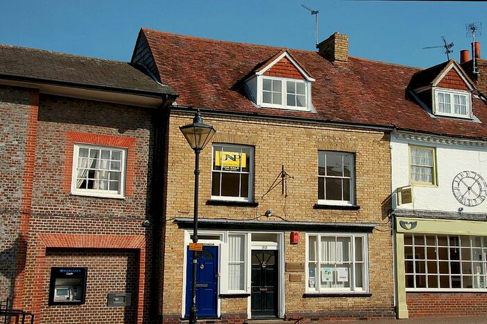 2 Bedroom Maisonette To Rent In High Street, Princes Risborough, Buckinghamshire, HP27