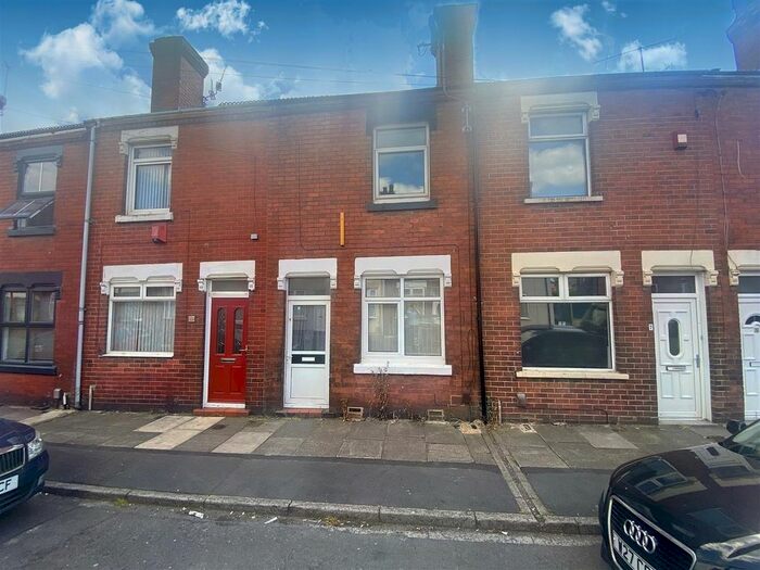 2 Bedroom Terraced House To Rent In Carron Street, Fenton, Stoke-On-Trent, ST4