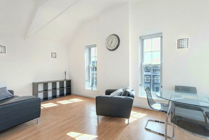 1 Bedroom Apartment To Rent In The School House, Tollington Road, London, N7