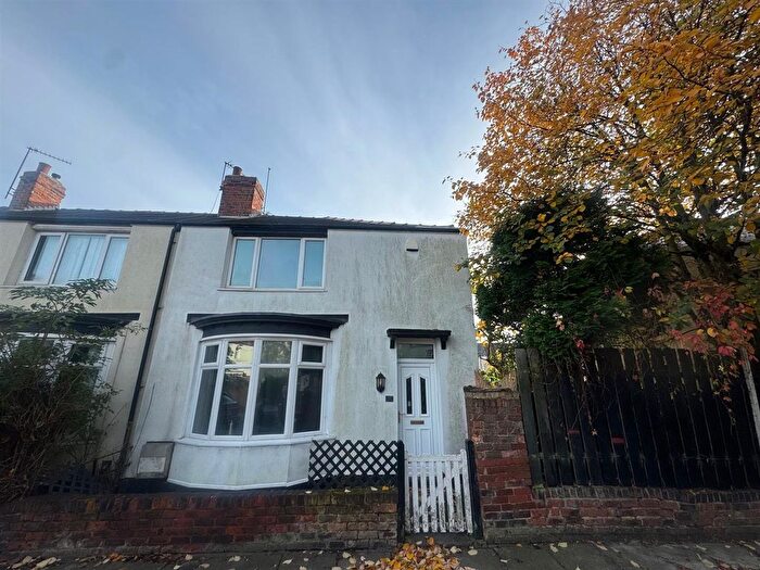 3 Bedroom Terraced House For Sale In Nesham Road, Middlesbrough, TS1