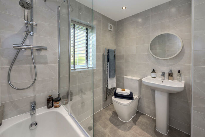 4 Bedroom Detached House For Sale In The Woodlands Herne Bay Road Sturry, CT2