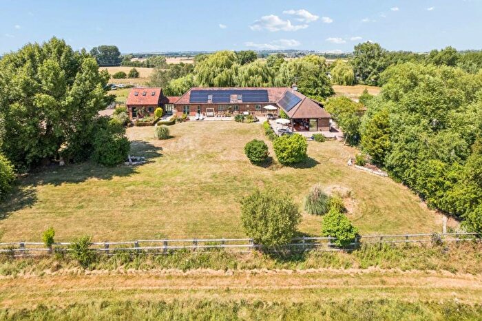 4 Bedroom Detached House For Sale In Long Marston, HP23