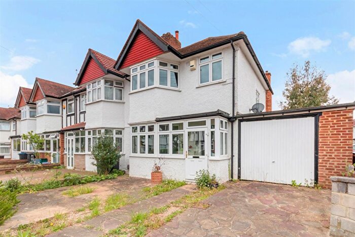 3 Bedroom Property For Sale In Hartland Way, Morden, SM4