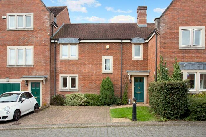 3 Bedroom Terraced House To Rent In Ulverston Close, St.Albans, AL1