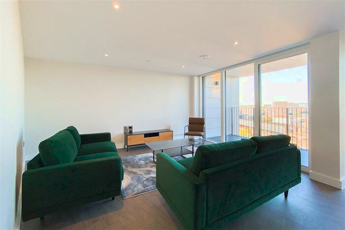 2 Bedroom Apartment For Sale In Castle Wharf, M15
