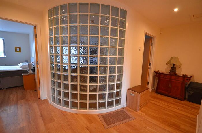 2 Bedroom Flat To Rent In Cameron Wharf, Newcastle Street, Stone, ST15