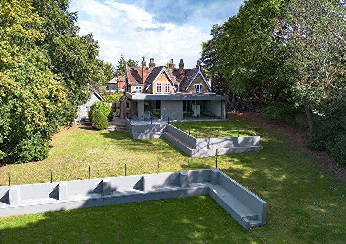 5 Bedroom Detached House For Sale In Huntsman Lane, Wrotham Heath, Sevenoaks, Kent, TN15