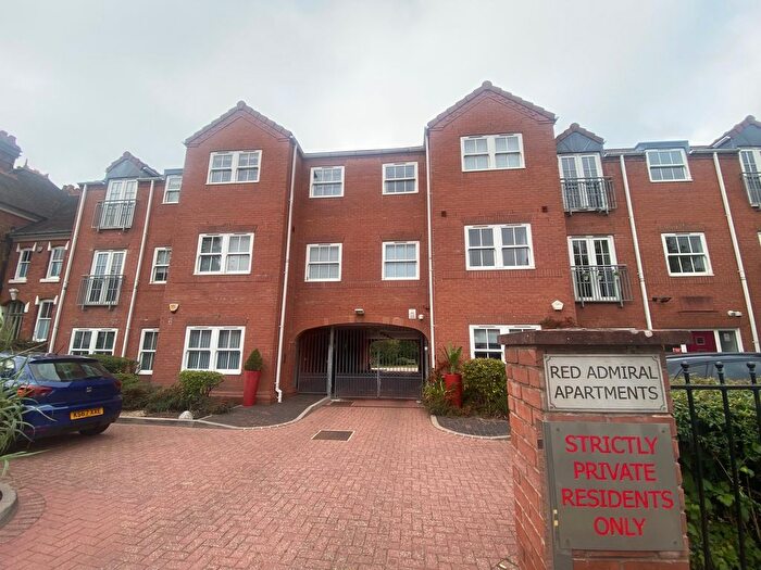 1 Bedroom Flat To Rent In Worcester Street, Stourbridge, DY8