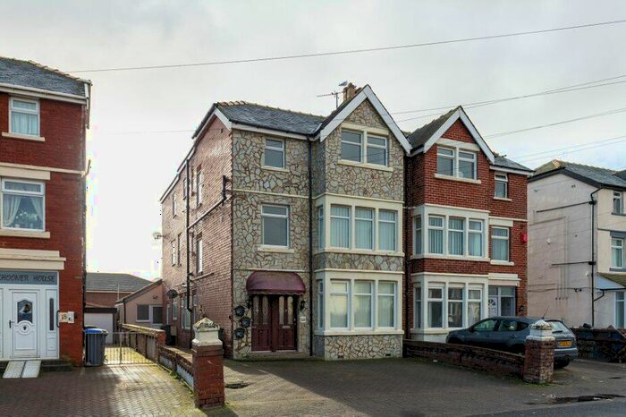 1 Bedroom Flat To Rent In Tudor Place, South Shore, Blackpool, FY4