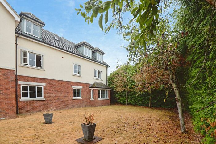 2 Bedroom Flat To Rent In Buckingham Road, Bicester, OX26