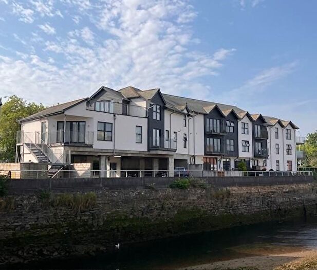 2 Bedroom Property To Rent In North Walk, Barnstaple, EX31