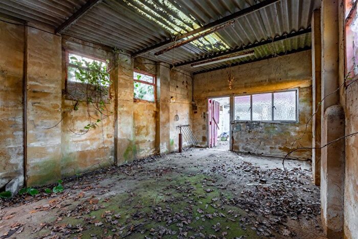 Studio For Sale In Southover Street, Brighton, BN2