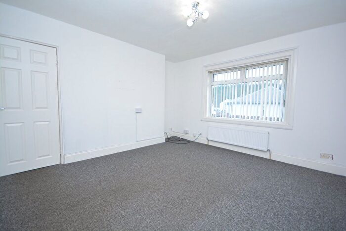 1 Bedroom Flat For Sale In Mill Crescent, Newmilns, KA16