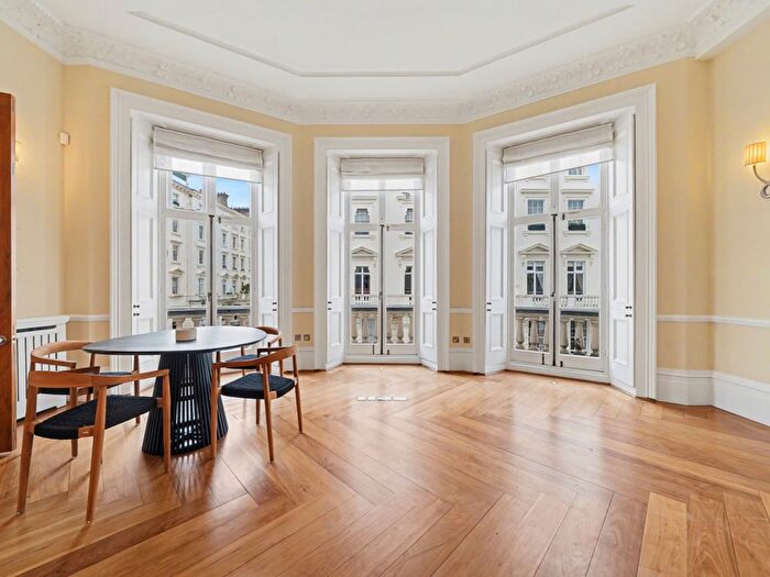 1 Bedroom Flat For Sale In Eaton Place, London, SW1X