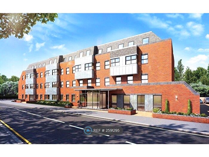 2 Bedroom Flat To Rent In Riverside Place Pinner, Pinner, HA5