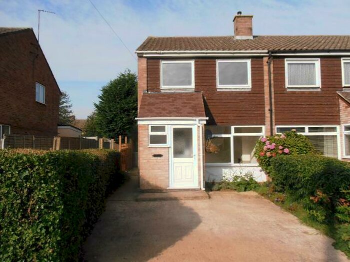 3 Bedroom Semi-Detached House To Rent In Evans Road, Eynsham, Oxon, OX29