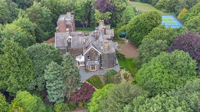 2 Bedroom Flat For Sale In Apartment D, The Hollies, Weetwood Lane, Leeds, LS16