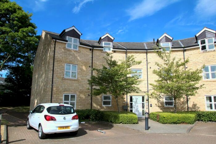 2 Bedroom Flat To Rent In The Crescent, Shires Court, Boston Spa, Wetherby, West Yorkshire, Uk, LS23
