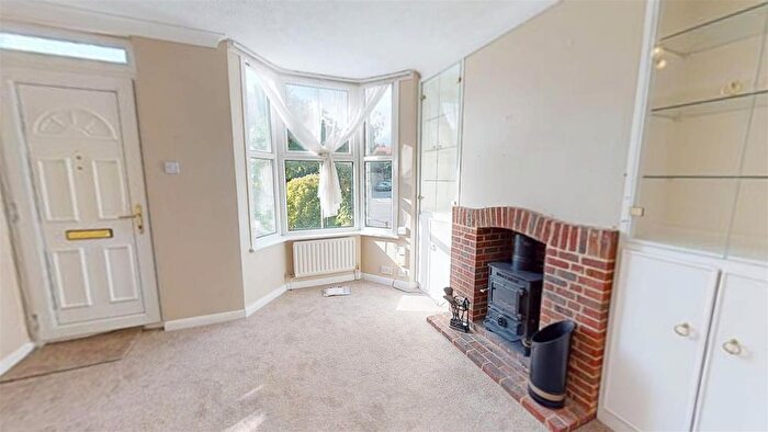 Property To Rent In Park Road, Sittingbourne, ME10