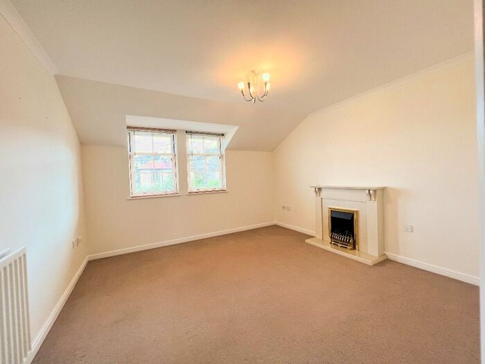 2 Bedroom Flat To Rent In Willowbrae Road, Willowbrae, Edinburgh, EH8