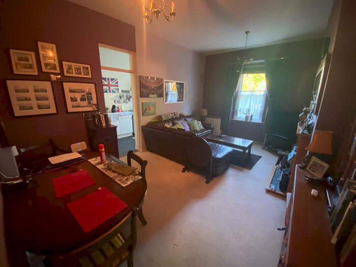 2 Bedroom Apartment To Rent In St. Marys Road, Portsmouth, PO3