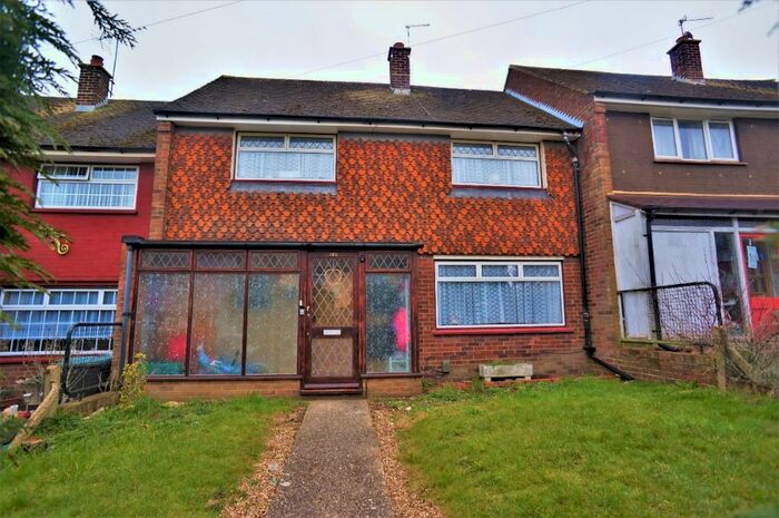 3 Bedroom Terraced House To Rent In Livingstone Road, Gravesend, Kent, DA12