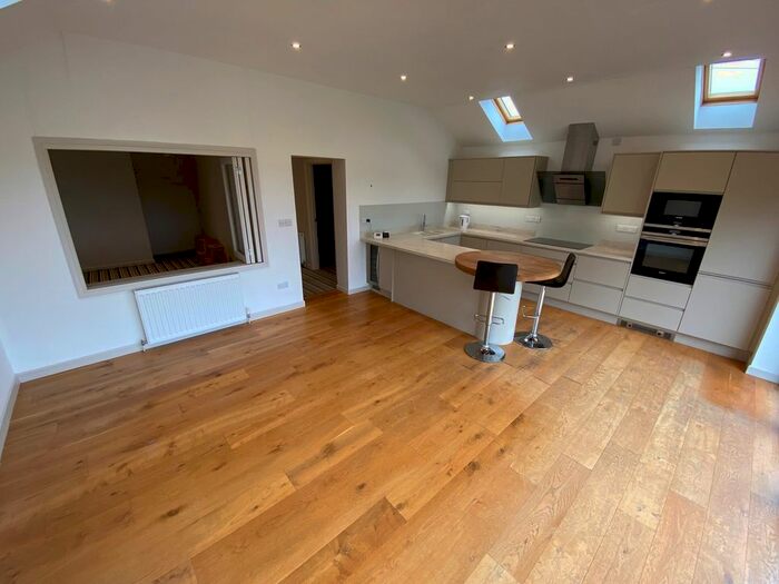 4 Bedroom Bungalow To Rent In Main Street, Witham-On-The-Hill, Bourne, PE10