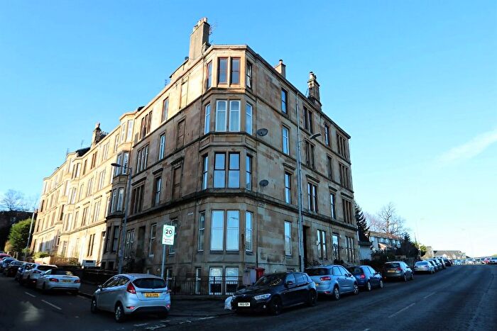 3 Bedroom Flat To Rent In Crow Road, Glasgow, G11