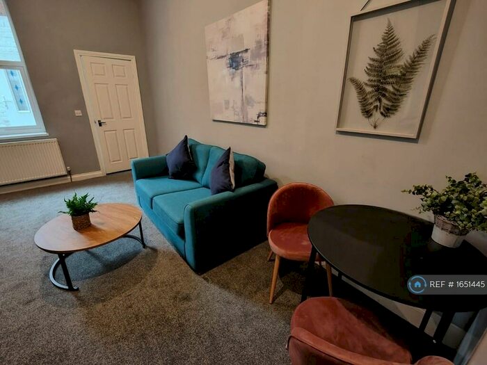 1 Bedroom Flat To Rent In Laygate, South Shields, NE33