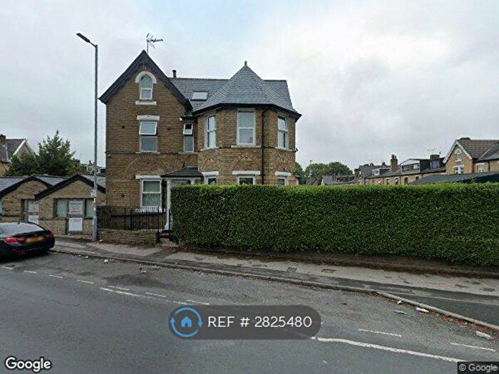 Studio To Rent In Laisteridge Lane, Bradford, BD7