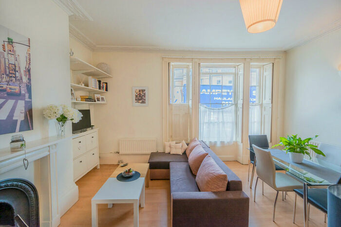 1 Bedroom Ground Flat To Rent In Cleveland Place West, BA1