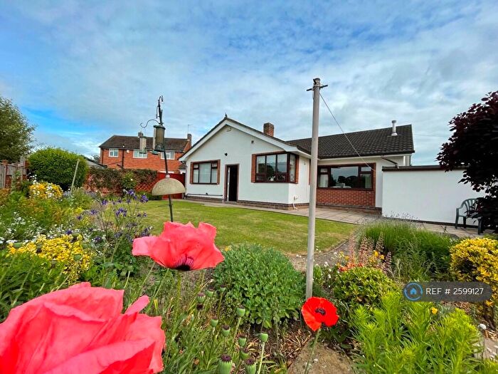 2 Bedroom Bungalow To Rent In Kilburn Avenue, Oadby, Leicester, LE2