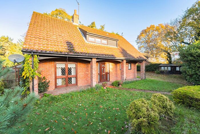 3 Bedroom Detached House For Sale In The Street, Felthorpe, NR10