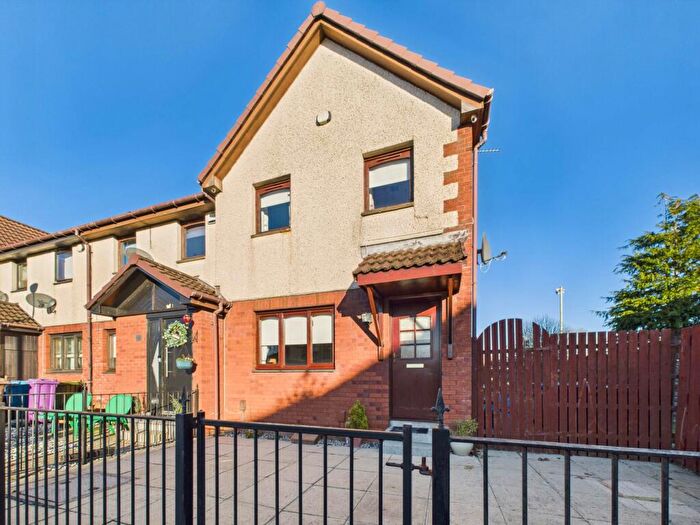 3 Bedroom End Of Terrace House For Sale In Harbury Place, Yoker, G14