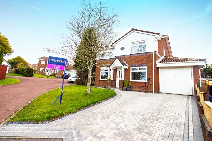 4 Bedroom Detached House To Rent In The Dene, Blackburn, BB2