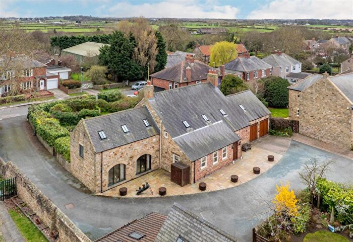 5 Bedroom Detached House For Sale In Holywell, Whitley Bay, NE25