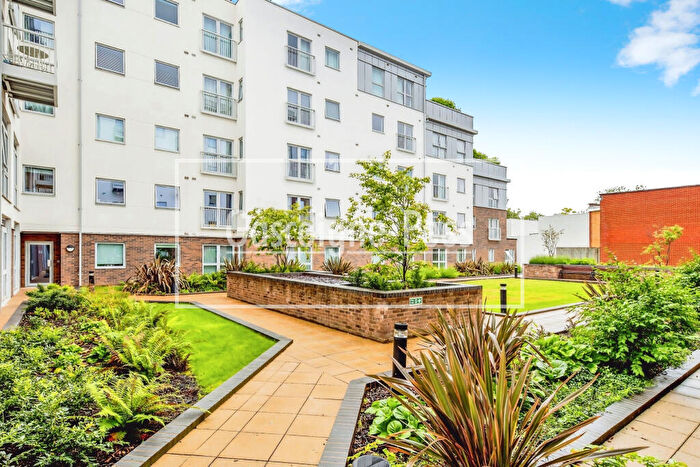 2 Bedroom Apartment To Rent In Austen House, Guildford, GU1