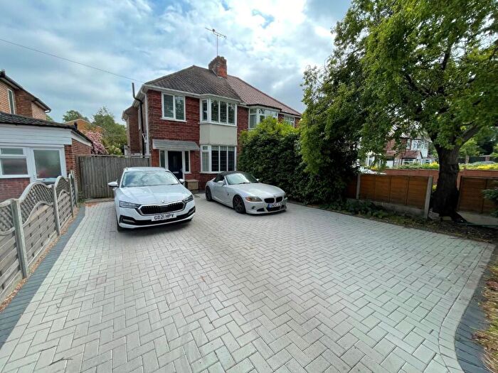 3 Bedroom Semi-Detached House For Sale In Charles Street, Warwick, CV34