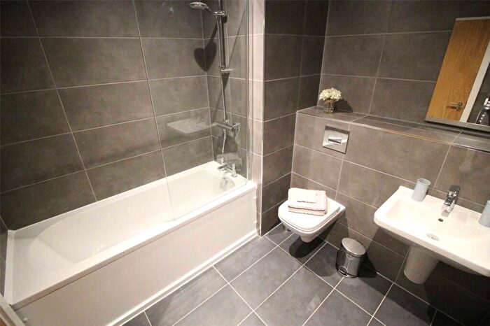 2 Bedroom Apartment To Rent In Oxid House, Newton Street, Manchester City Centre, Manchester, M1