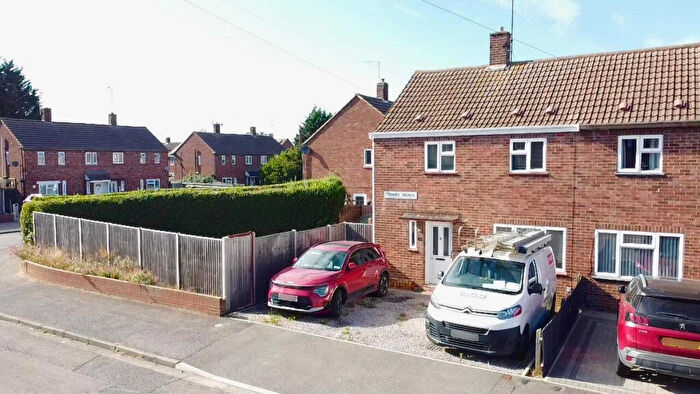2 Bedroom Semi-Detached House For Sale In Conway Avenue, Walton, PE4