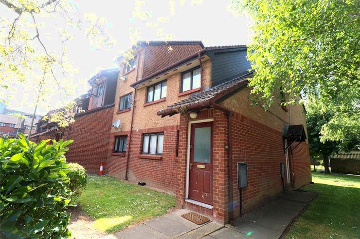 2 Bedroom Maisonette To Rent In Lister Court, Pasteur Close, London, NW9