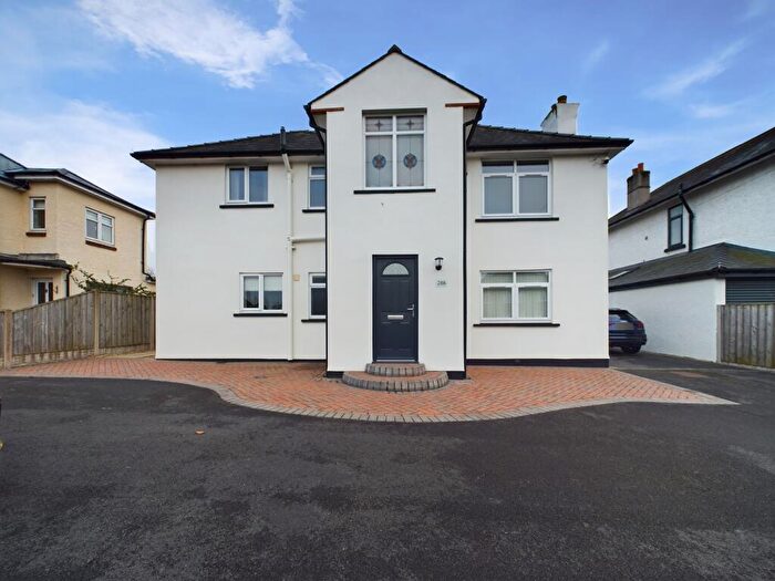 2 Bedroom Flat To Rent In Whiteclosegate, Carlisle, CA3