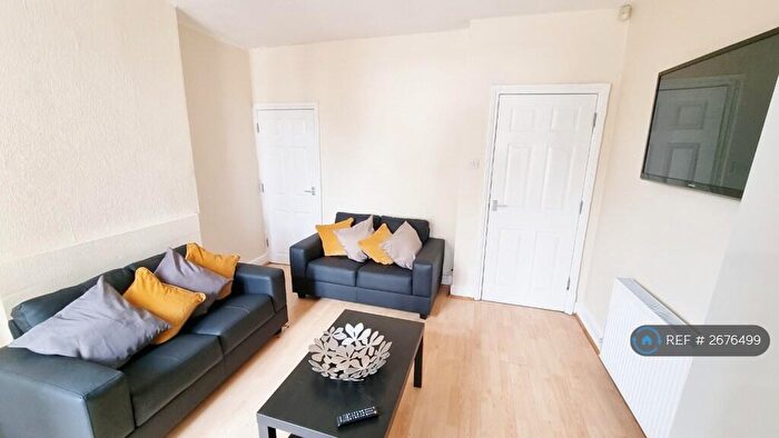 3 Bedroom End Of Terrace House To Rent In Lower Regent Street, Beeston, Nottingham, NG9