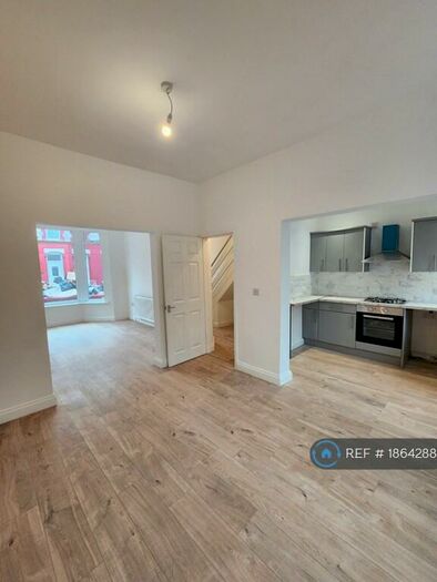 3 Bedroom End Of Terrace House To Rent In Woodhall Road, Liverpool, L13