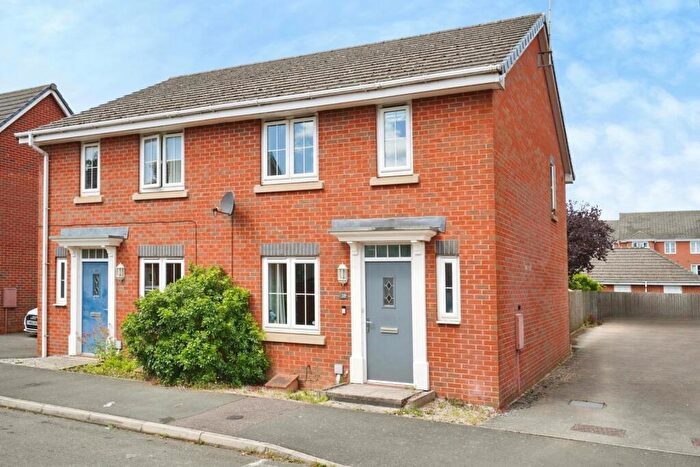 3 Bedroom Semi-Detached House For Sale In Adam Morris Way, Coalville, Leicestershire, LE67